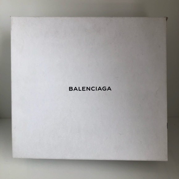 BALENCIAGA GLOVE OPEN TOE HEELS - Picture 8 of 8